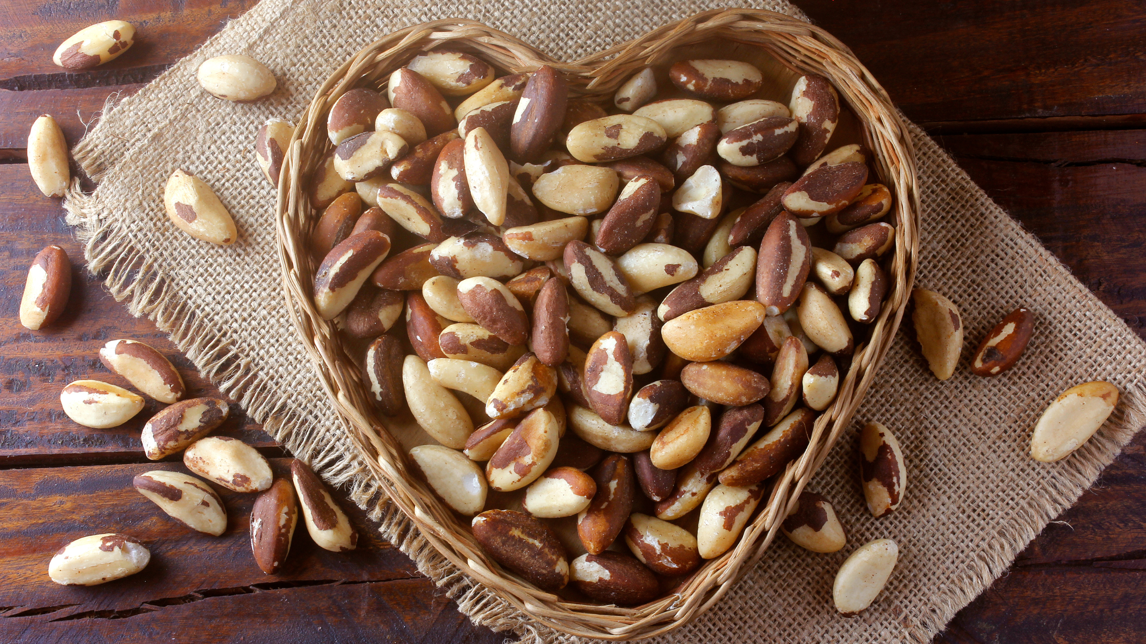 Pairing Brazil Nuts with Other Superfoods for Ultimate Health Benefits